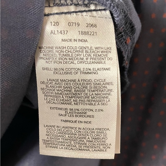 Columbia casual button up shirt with hood and tabs to roll up sleeves - Picture 7 of 10